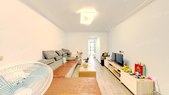 长春花园二手房实景图