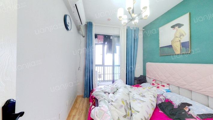 世纪中心二手房实景图