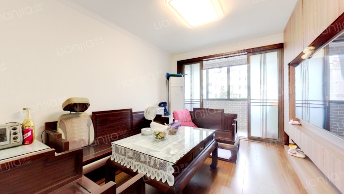 荷韵新村西区二手房实景图