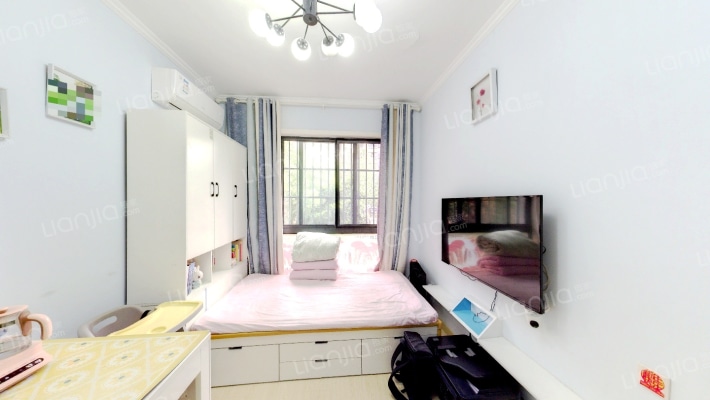 宝能城一期二手房实景图