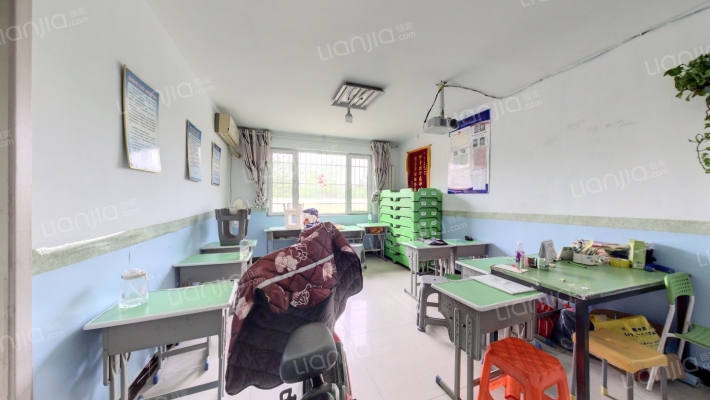 东城绿庭二手房实景图