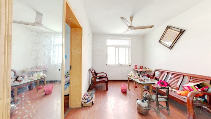 和平家园B1区二手房实景图