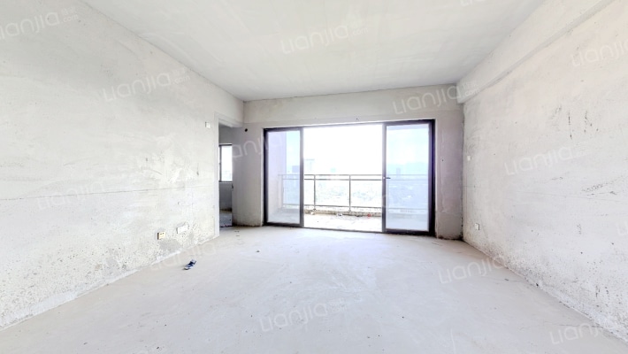 丹梓龙庭二手房实景图