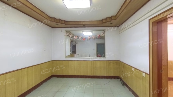 湛南路187号二手房实景图