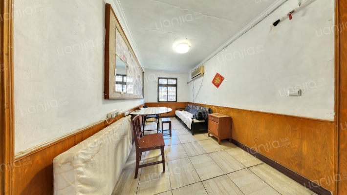 西安唐城服装公司家属院二手房实景图