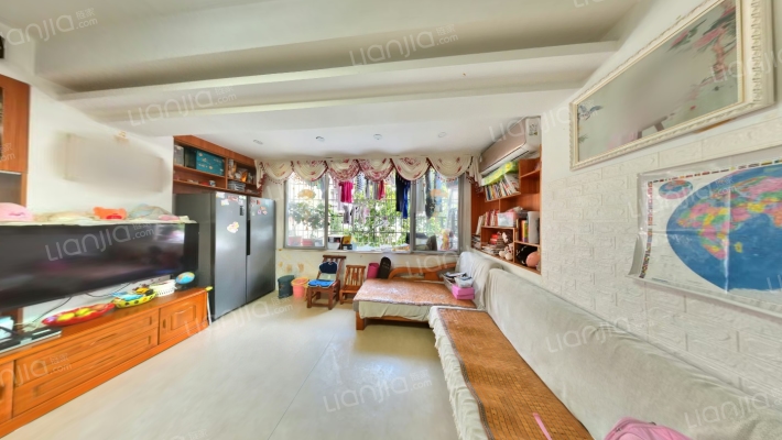 田间苑小区二手房实景图