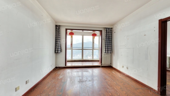 锦绣暖山二手房实景图