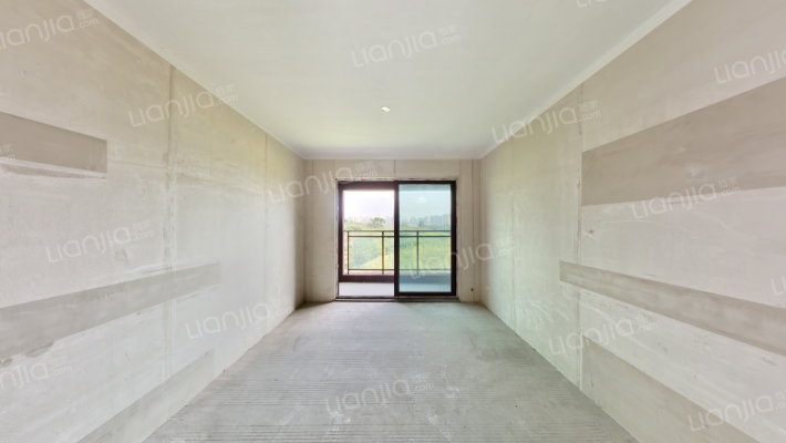 中建御湖壹号A御峰二手房实景图