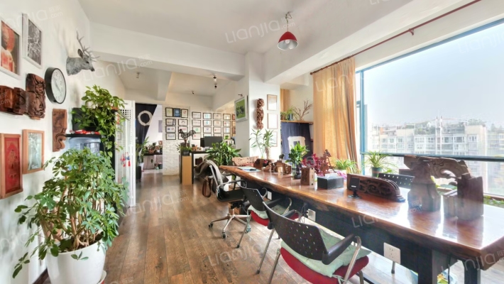 蓝色港湾二手房实景图