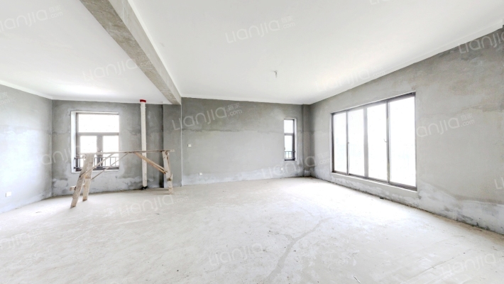 雨润星雨华府南区二手房实景图