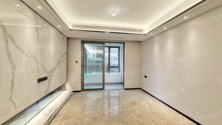 龙光玖宸佳苑二手房实景图