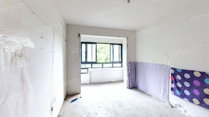 新安花苑二区二手房实景图