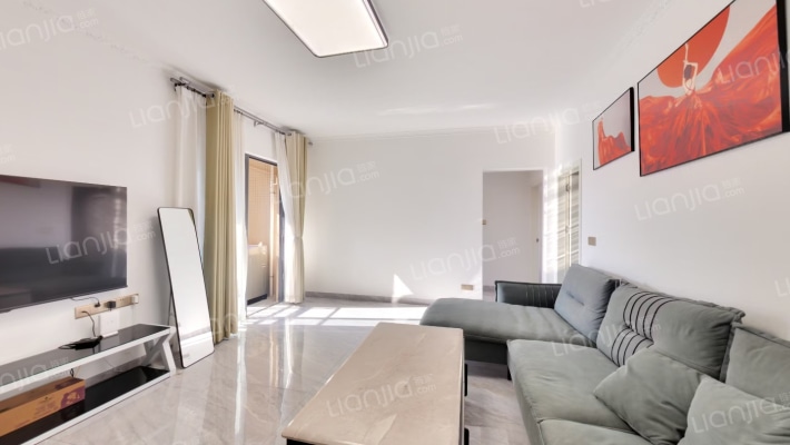 阳光新苑二手房实景图