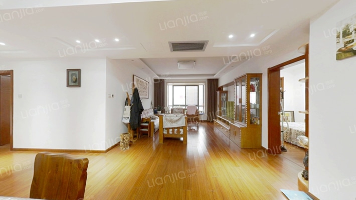 湖东景园北区二手房实景图