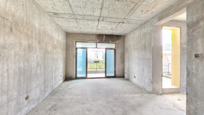 宏泰四季花城二手房实景图