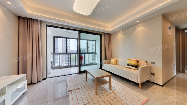 星樾湖滨二手房实景图