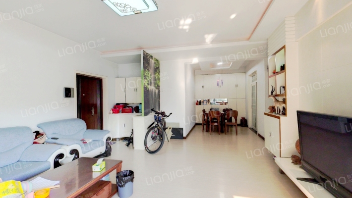 商业街二手房实景图