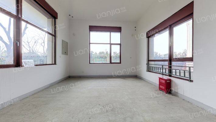 恒润太湖壹号二手房实景图