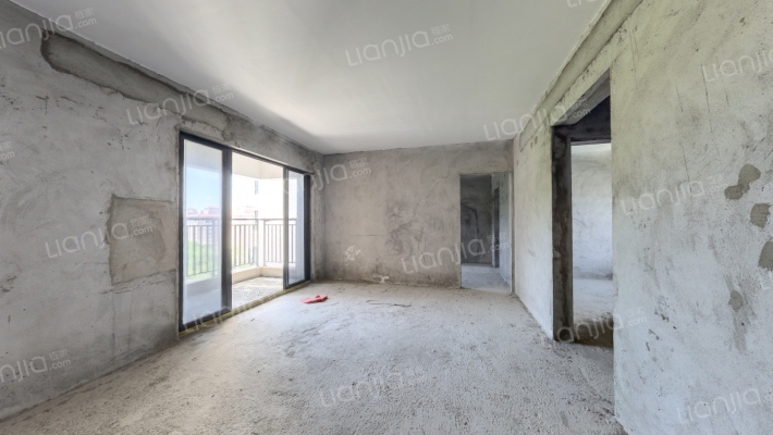 天基叠彩领峰二手房实景图