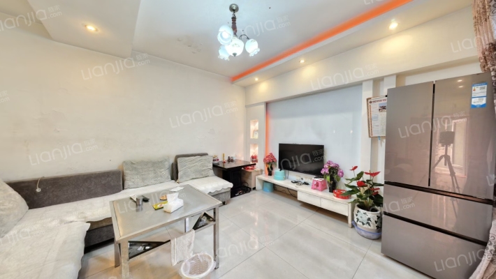 沪都家园东区二手房实景图