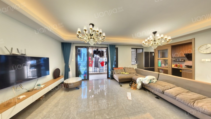 碧桂园锦泷湾二手房实景图