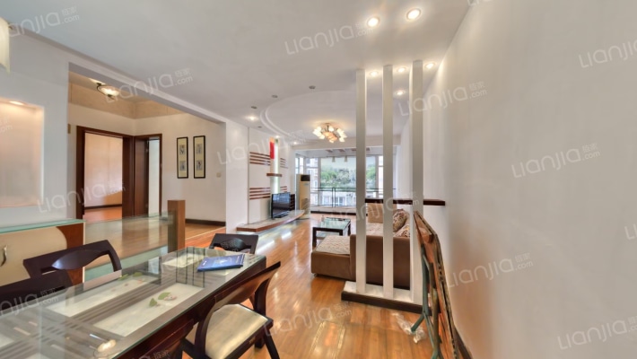 牵晴小居二手房实景图