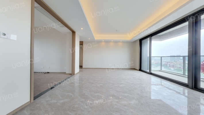 久寻花园二手房实景图