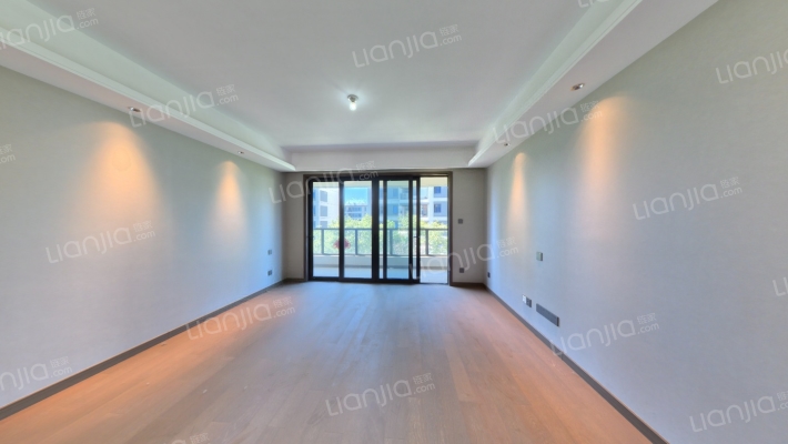 前山澜庭B区二手房实景图