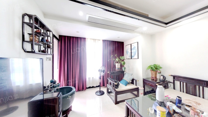 雅居乐雍景豪园荟景台二手房实景图