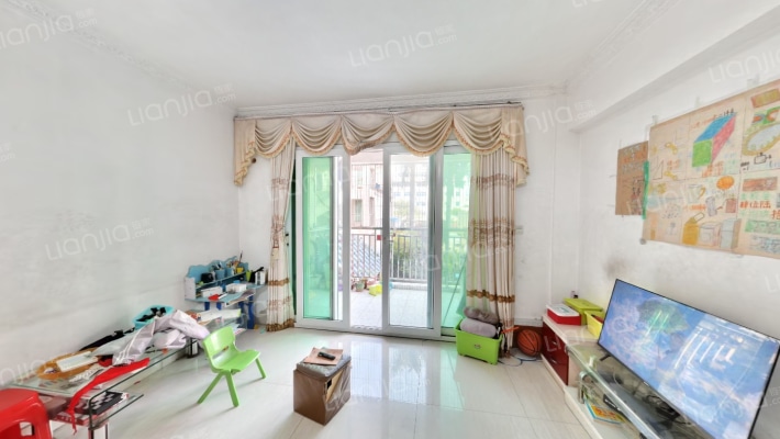 名都华庭二手房实景图