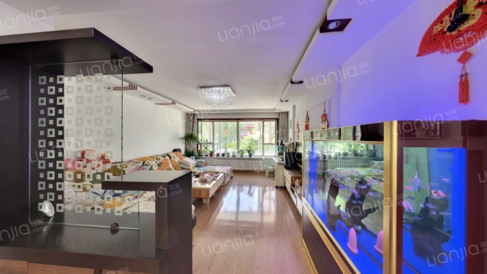 长飞小区二手房实景图