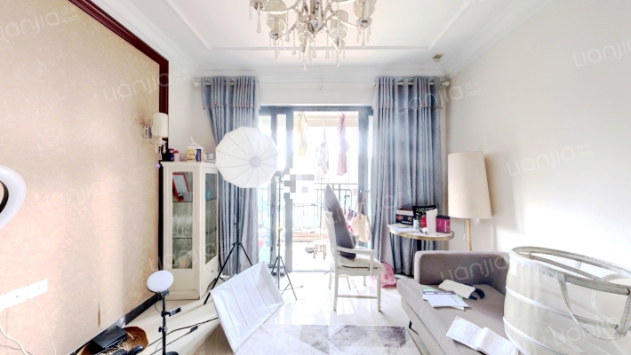 恒大御湖郡二手房实景图