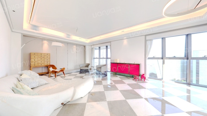 伍兹华府二手房实景图