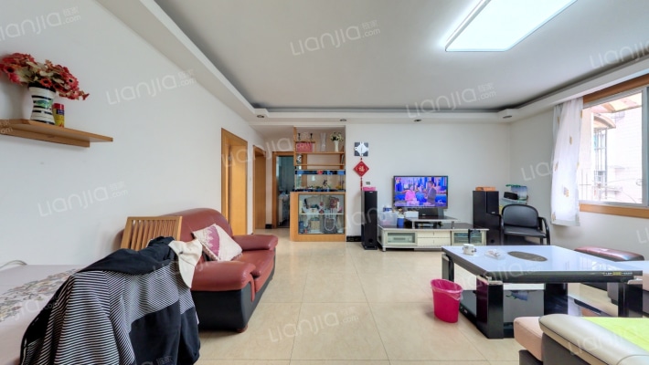 宝山北路405号二手房实景图