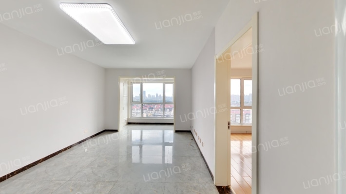 隆成家园二手房实景图