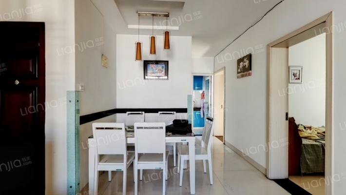 前进中心校家属楼二手房实景图