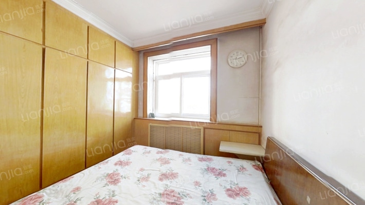 华岩东里铁路楼二手房实景图