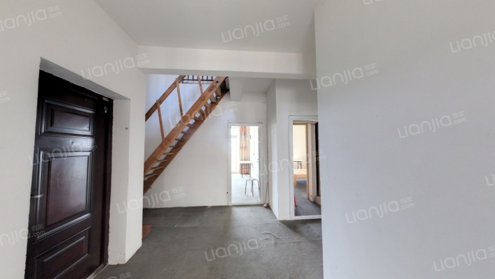 香堤雅境二手房实景图