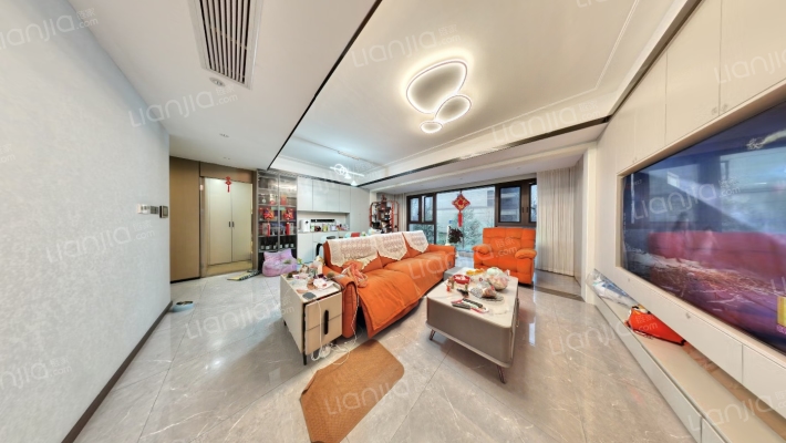 中梁云玺台二手房实景图