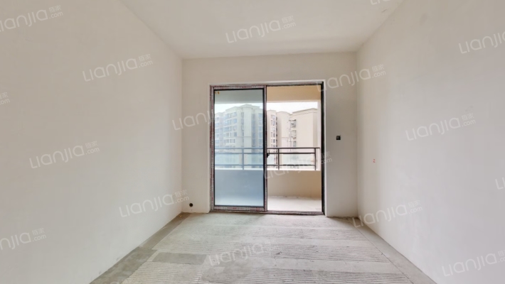 环湖雅居B区D组团二手房实景图