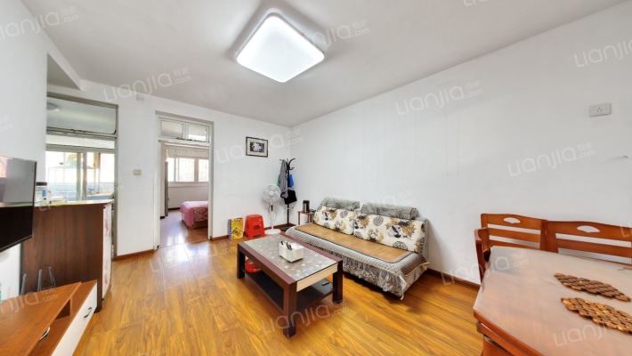 文化宫路32号二手房实景图