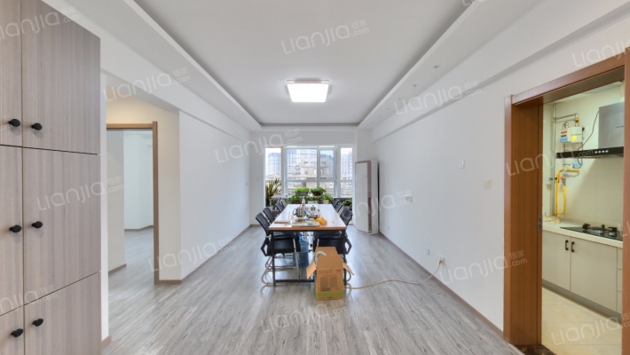 天然居一期二手房实景图