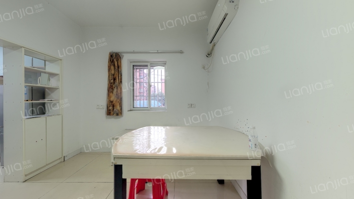 百货公司宿舍二手房实景图