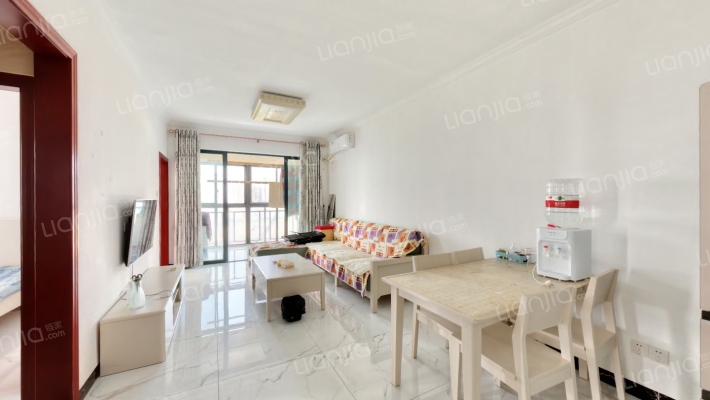 半岛蓝湾二手房实景图