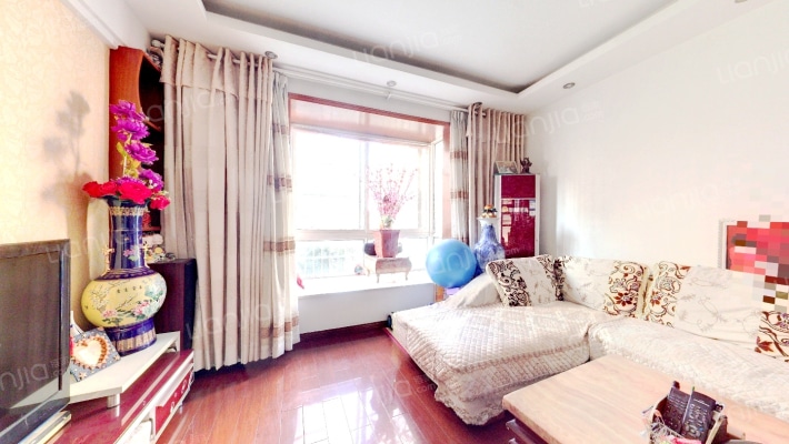 油田小区二手房实景图