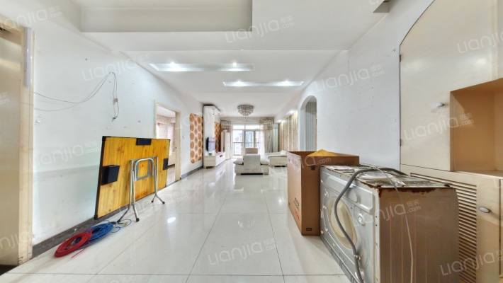 梦湖水岸二手房实景图