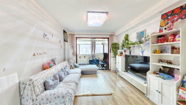 世茂鲲玺园二手房实景图