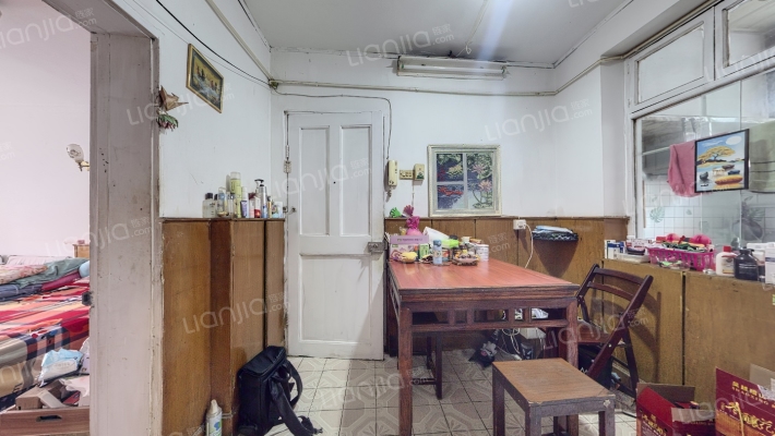 跃进路二手房实景图