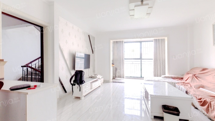 东方华尔街二手房实景图