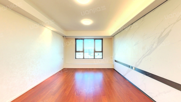 德贤华府二手房实景图